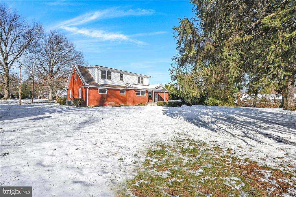 1510 POPLAR STREET