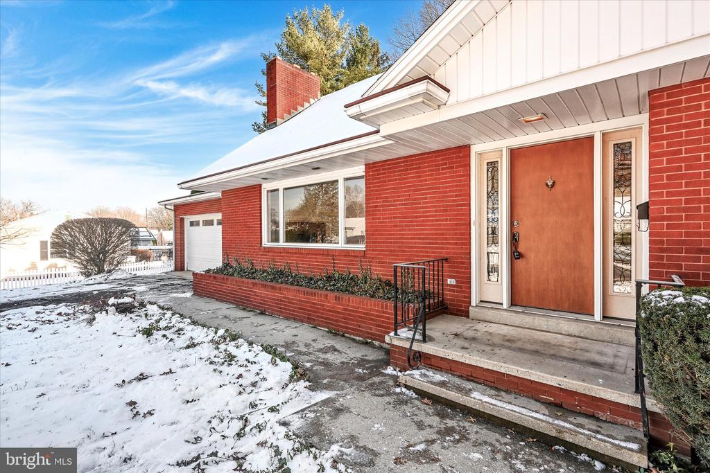 1510 POPLAR STREET