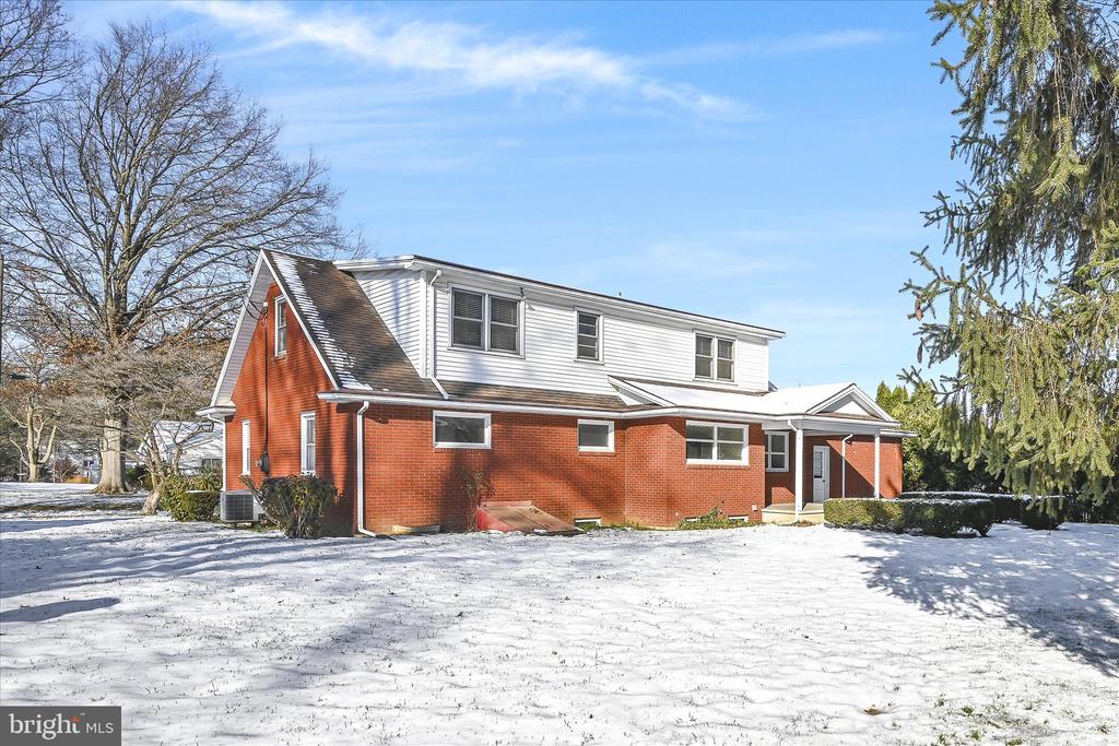 1510 POPLAR STREET