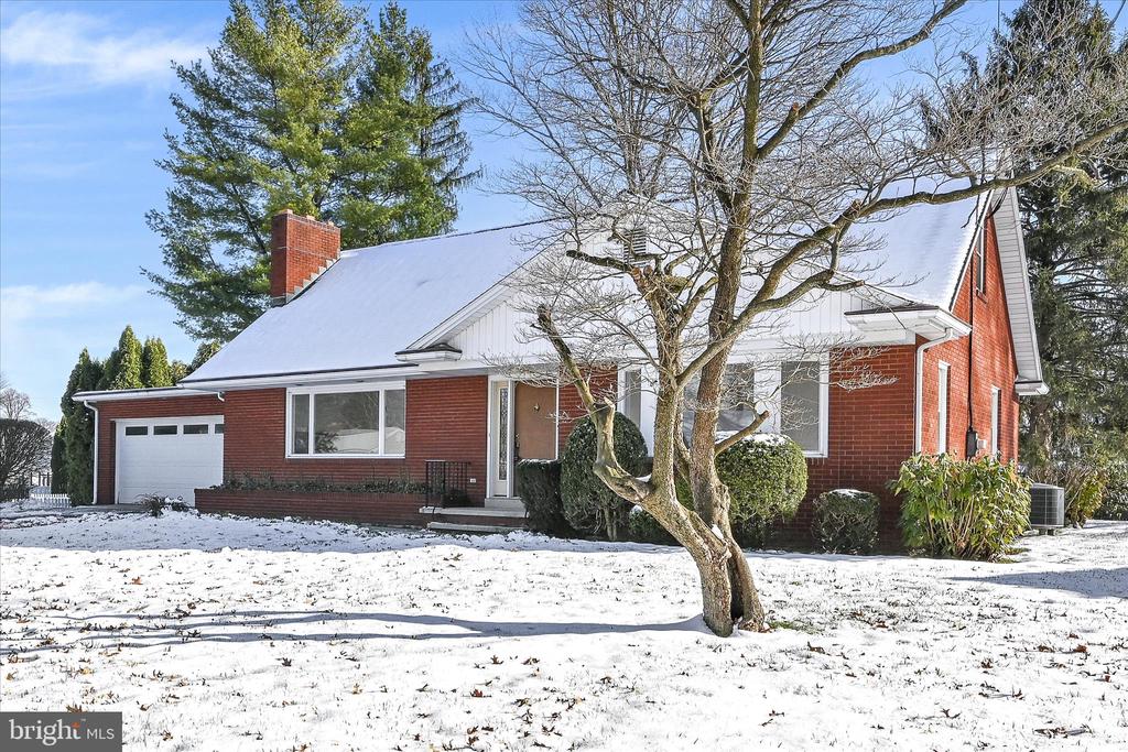1510 POPLAR STREET