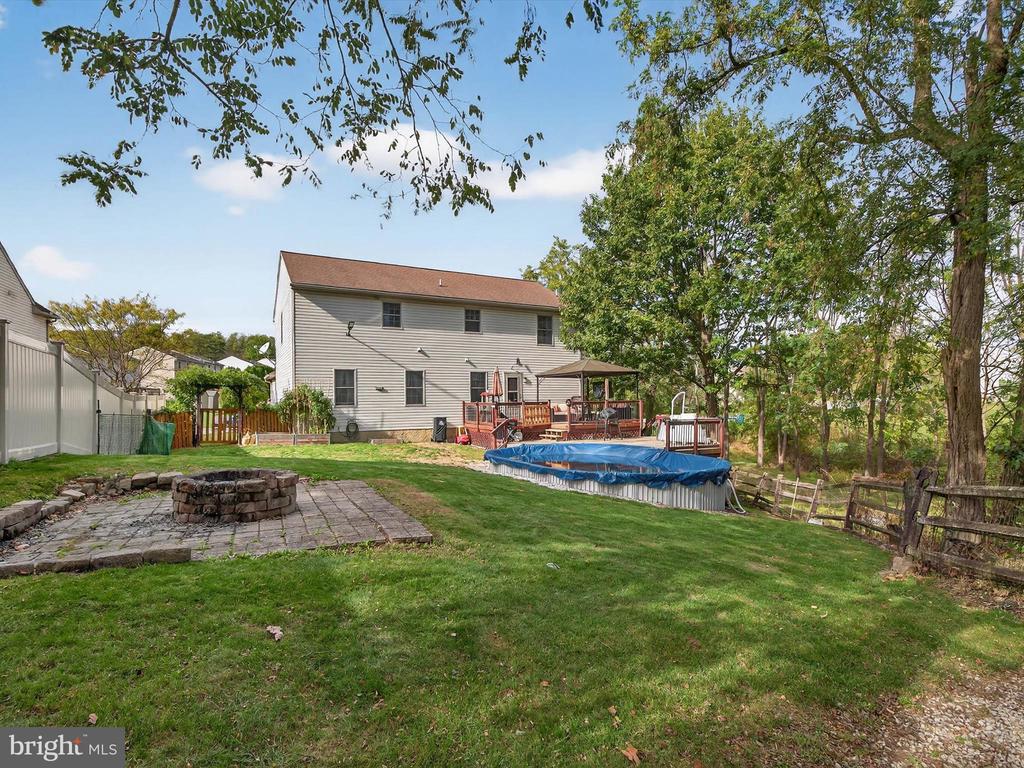 14 FIREFLY DRIVE