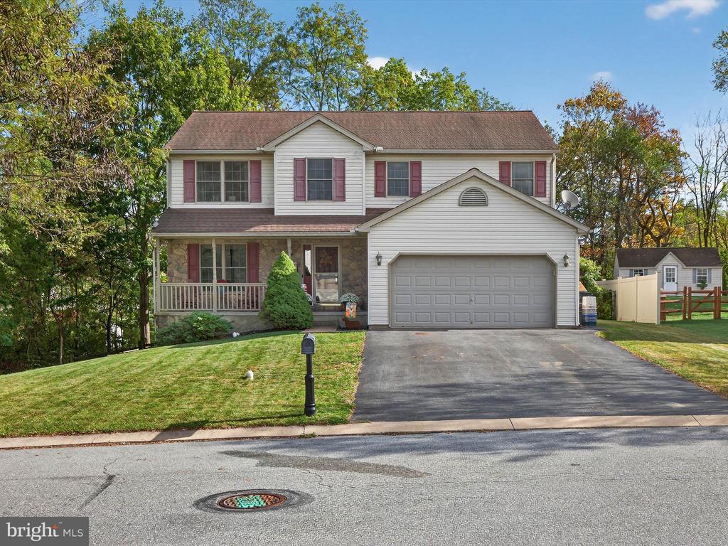 14 FIREFLY DRIVE