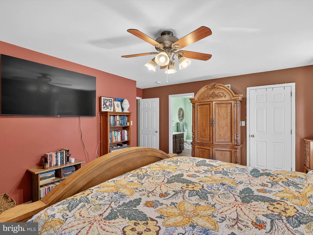 14 FIREFLY DRIVE