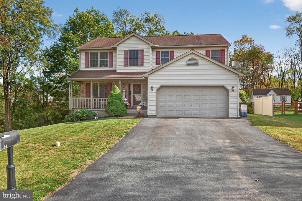 14 FIREFLY DRIVE
