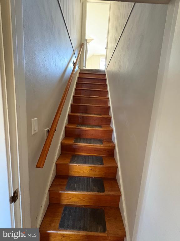 434 S 9TH STREET