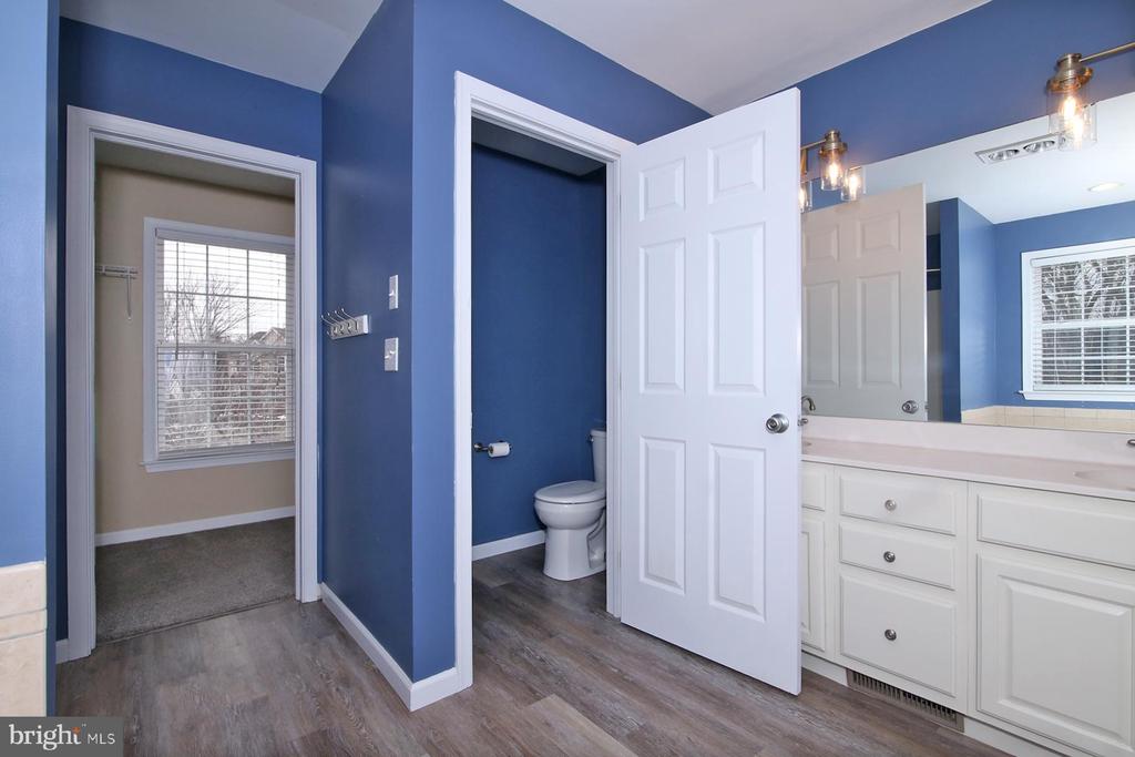 23 OAK KNOLL CIR L-0037 CIRCLE
