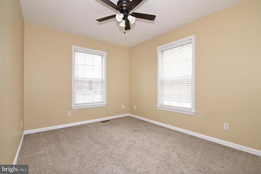 23 OAK KNOLL CIR L-0037 CIRCLE
