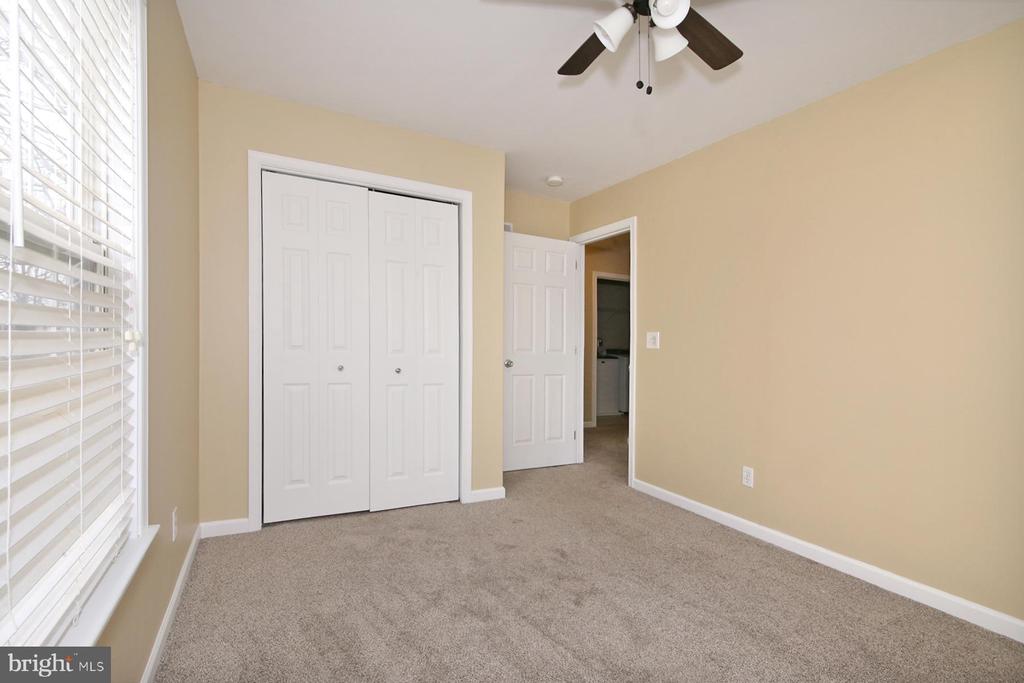 23 OAK KNOLL CIR L-0037 CIRCLE