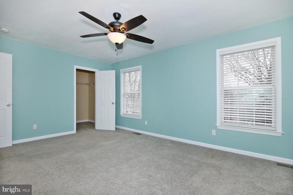 23 OAK KNOLL CIR L-0037 CIRCLE