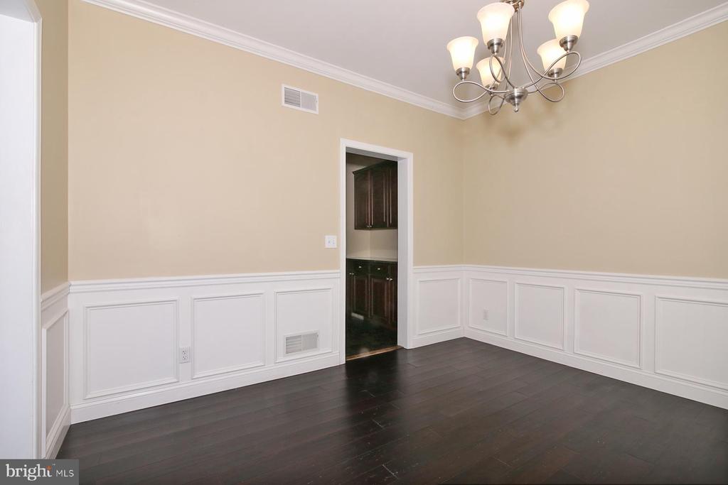 23 OAK KNOLL CIR L-0037 CIRCLE