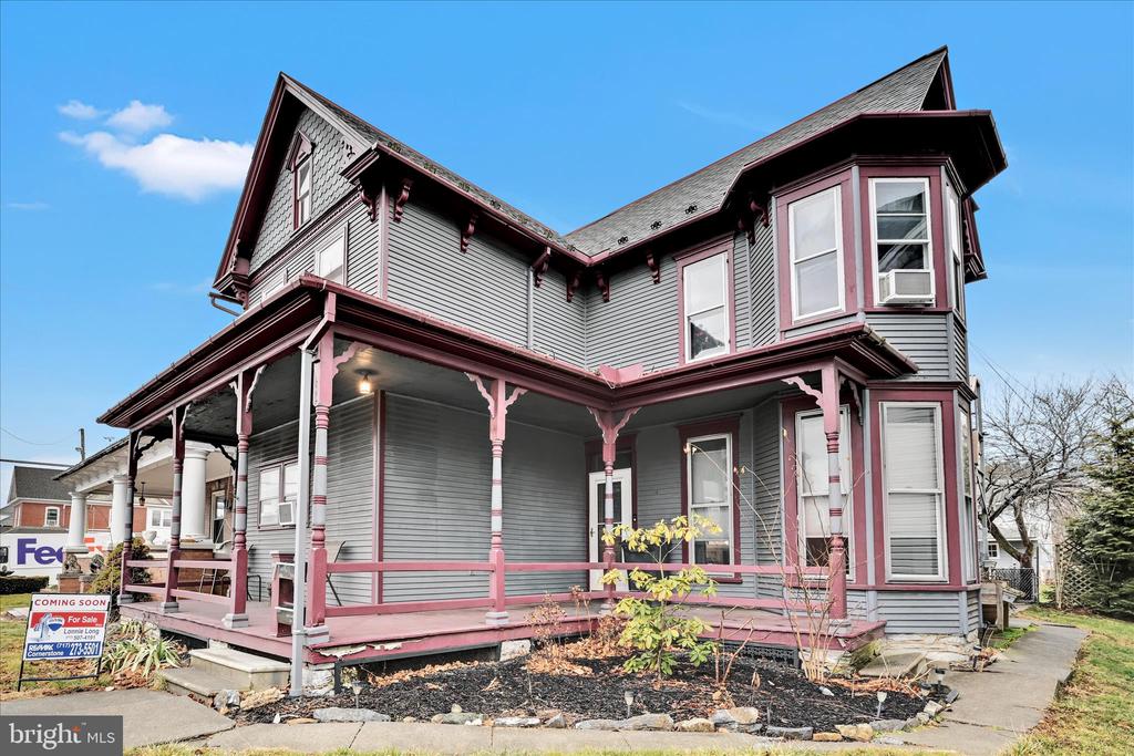7 E PENN AVENUE