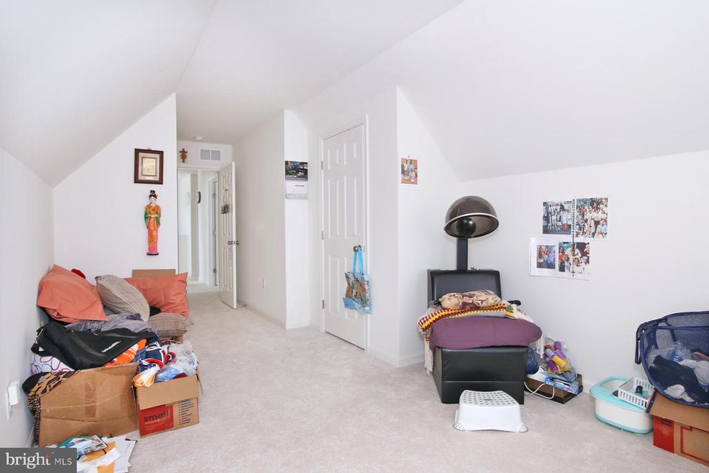 216 COPPER RIDGE DRIVE