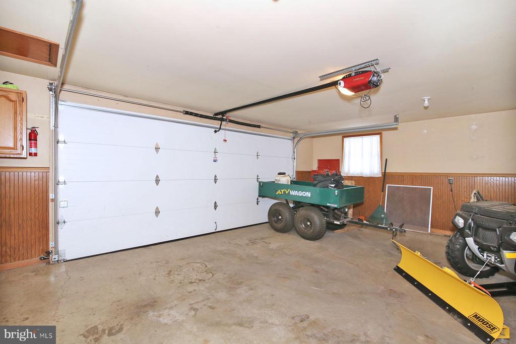 2 N WILLOW STREET