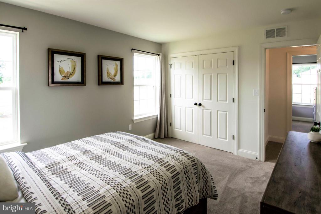 405 LAVENDER LANE Unit: LOT 65