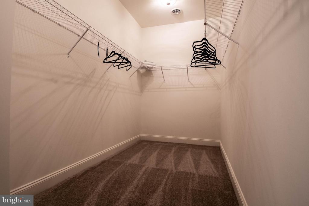 405 LAVENDER LANE Unit: LOT 65