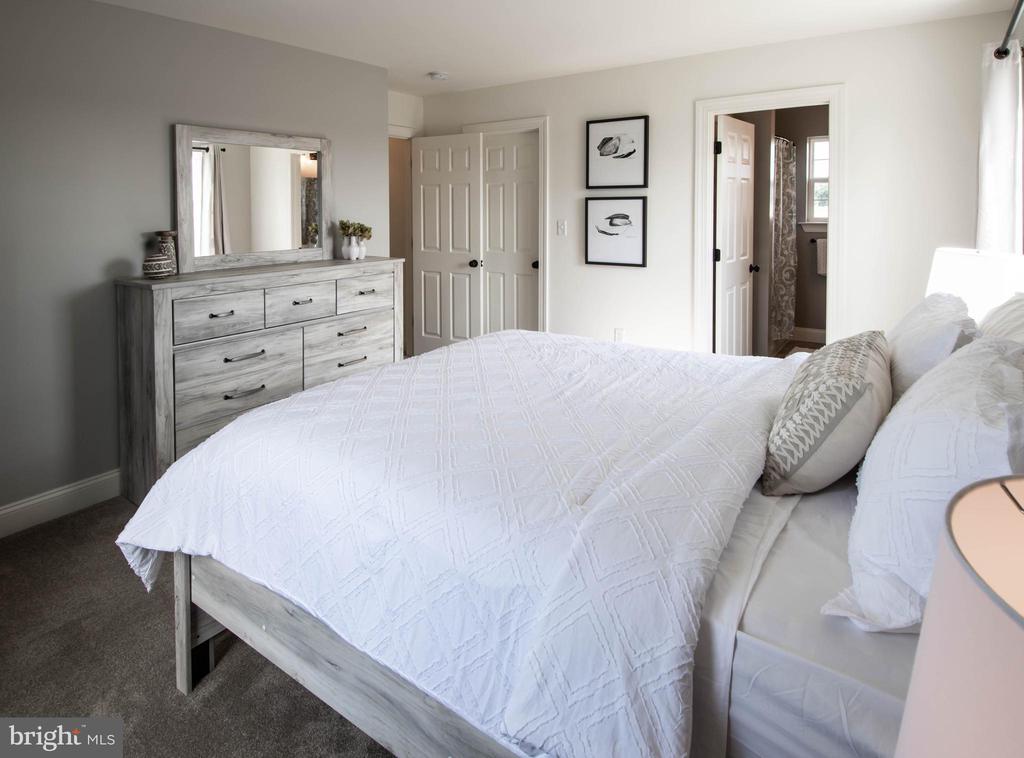 405 LAVENDER LANE Unit: LOT 65