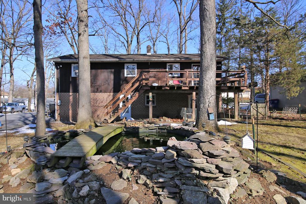 68 EISENHAUER ROAD