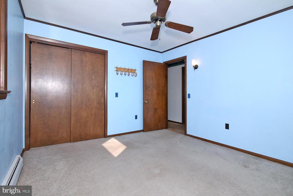 68 EISENHAUER ROAD