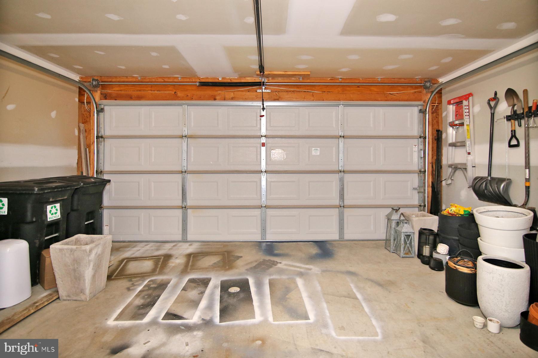 514 N MILL STREET 48