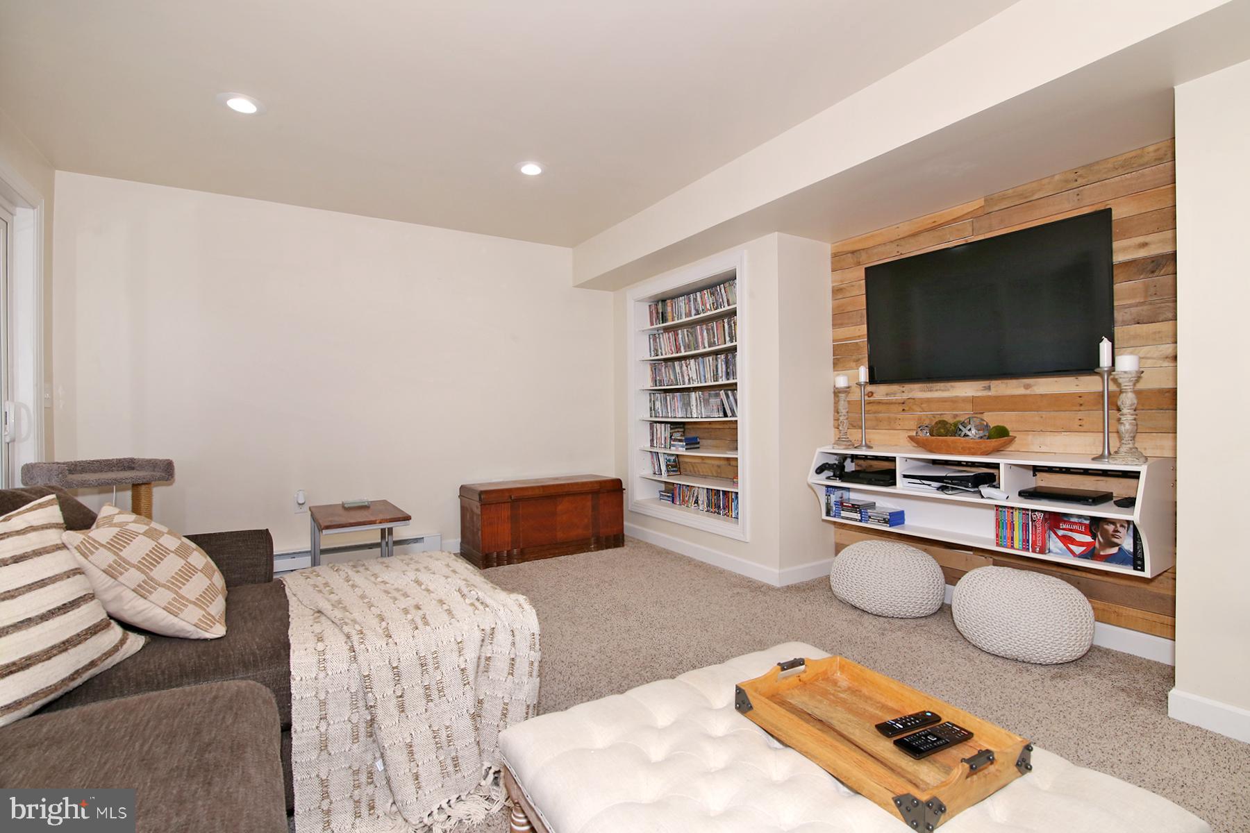 514 N MILL STREET 48