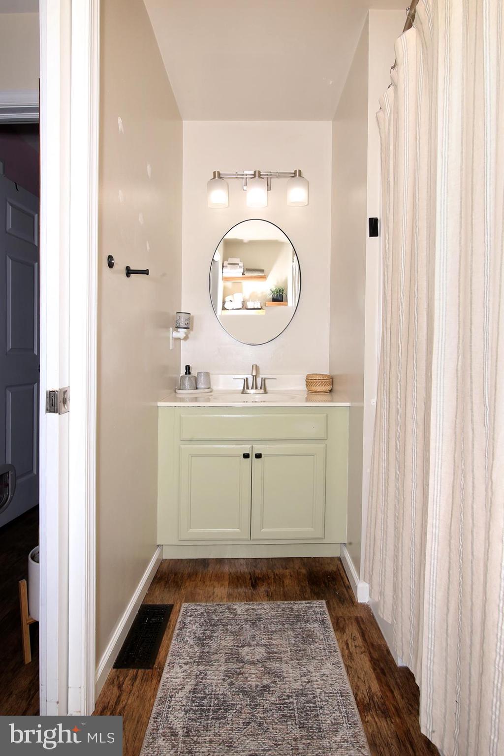 514 N MILL STREET 48