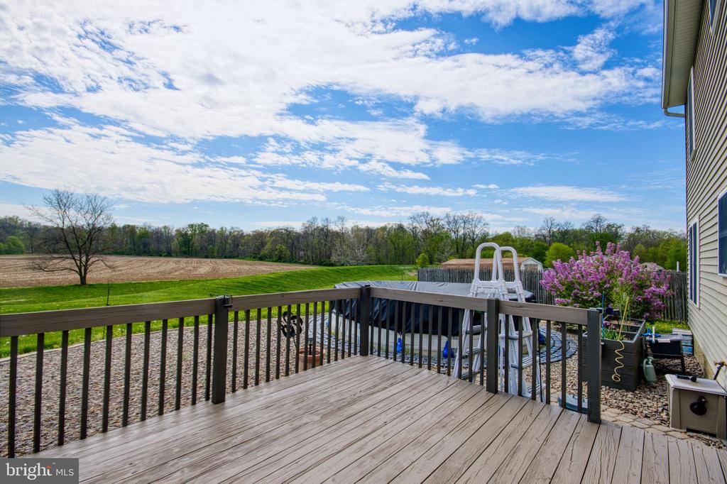 134 CREEK VIEW DRIVE