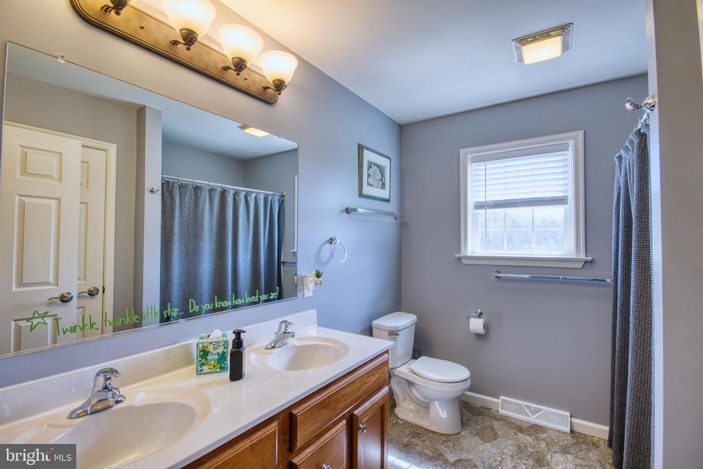 134 CREEK VIEW DRIVE