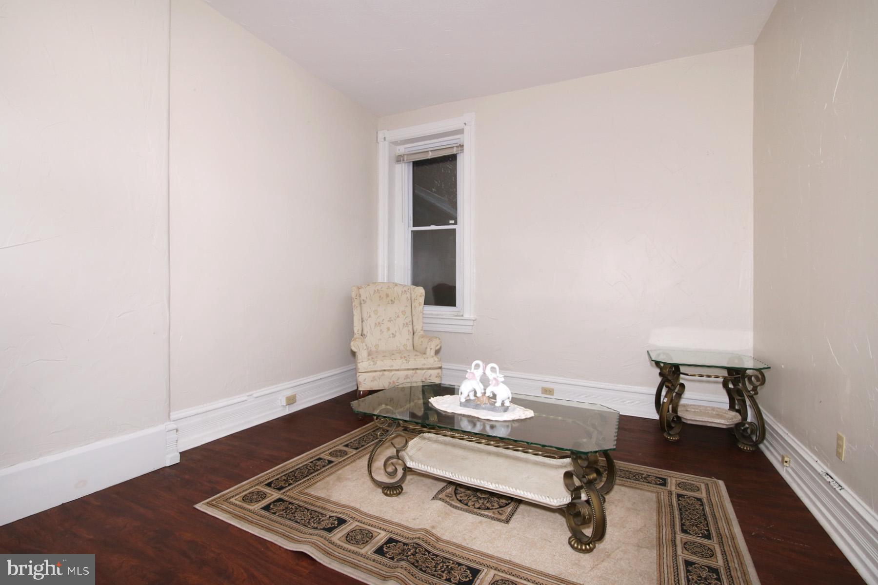 27 N 6TH STREET