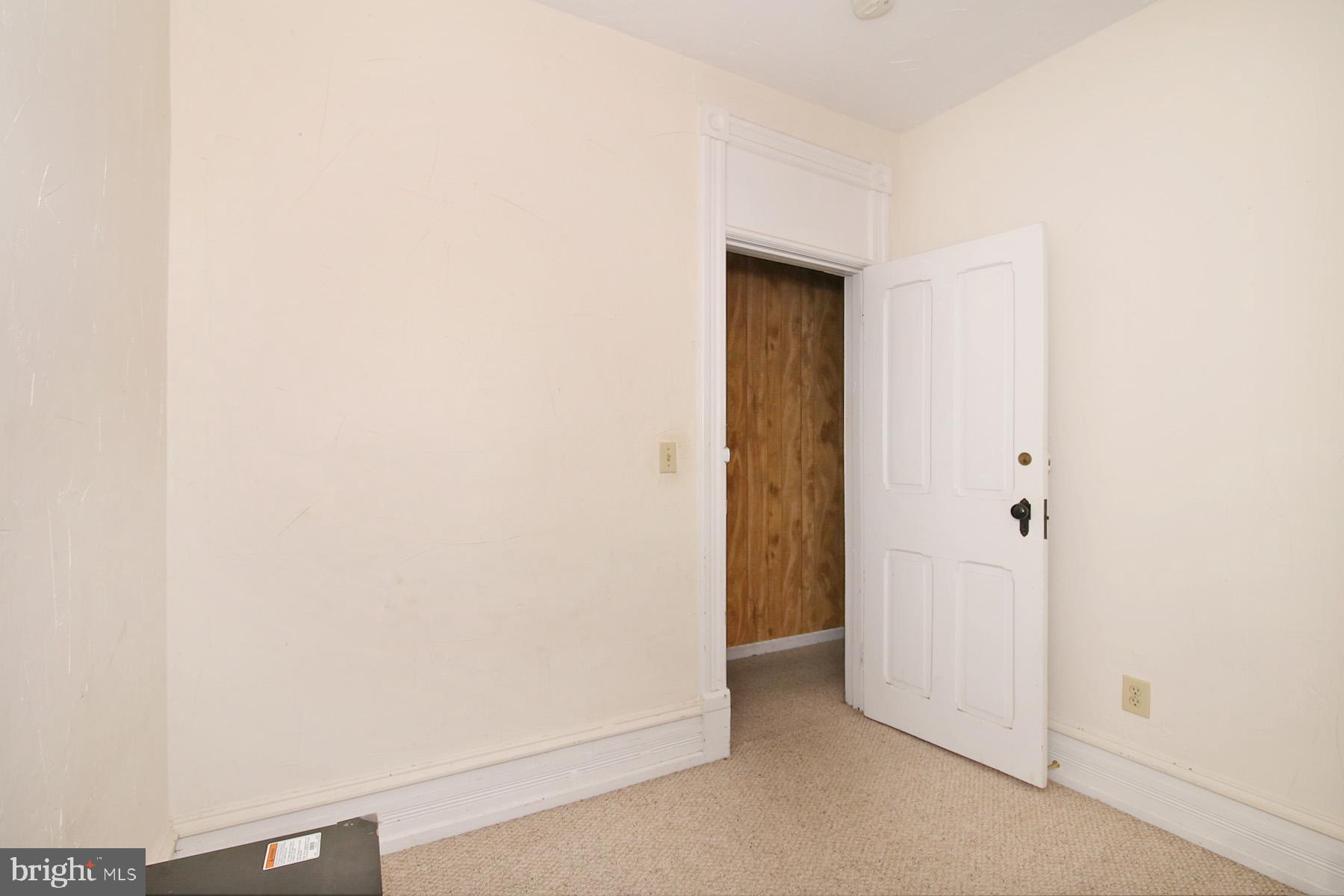 27 N 6TH STREET