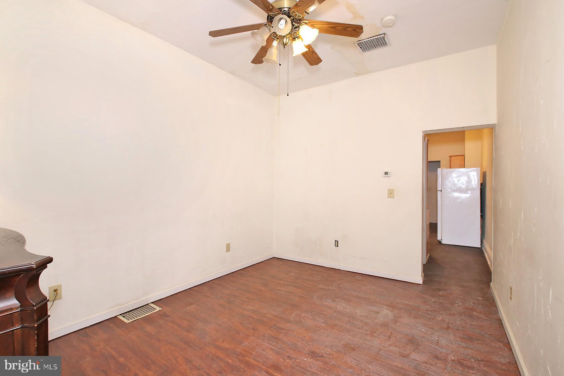 27 N 6TH STREET