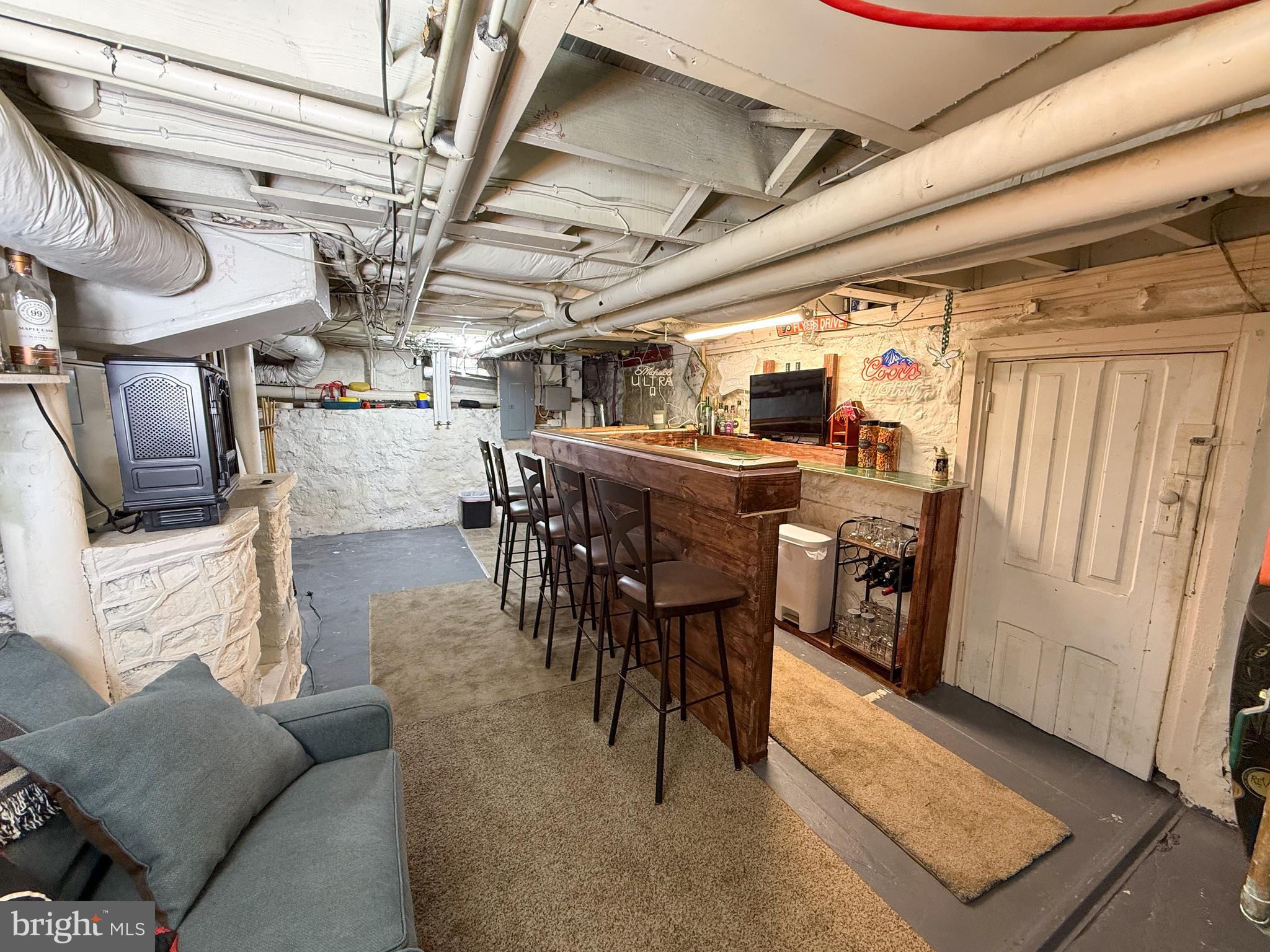 725 N 7TH STREET