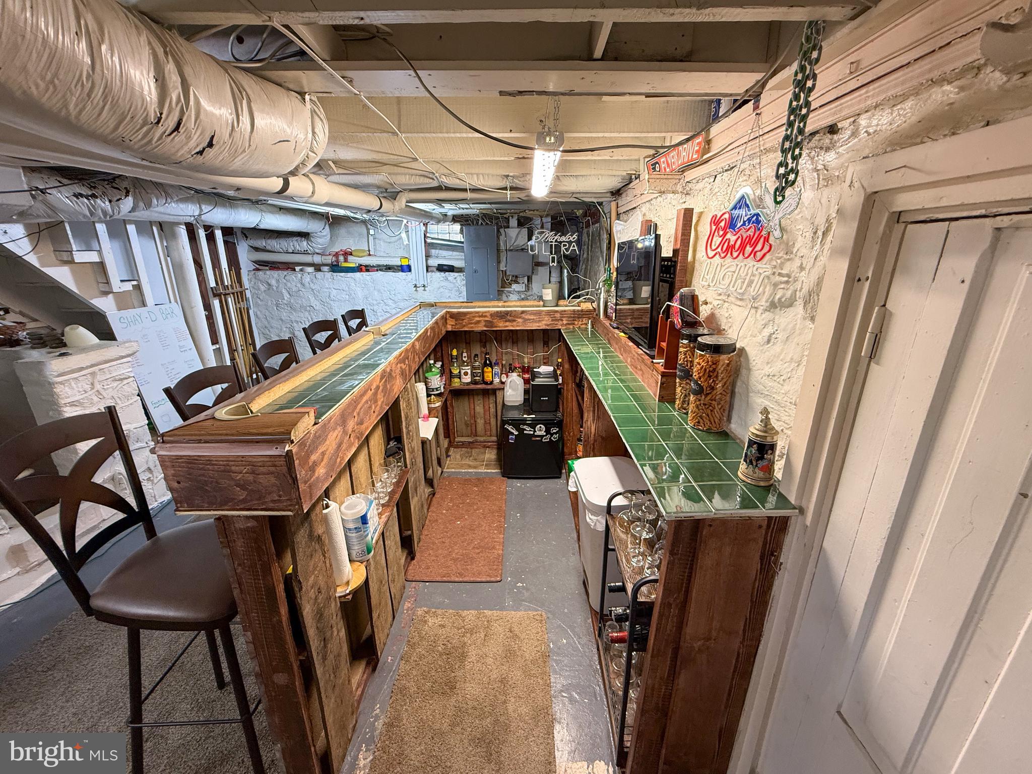 725 N 7TH STREET