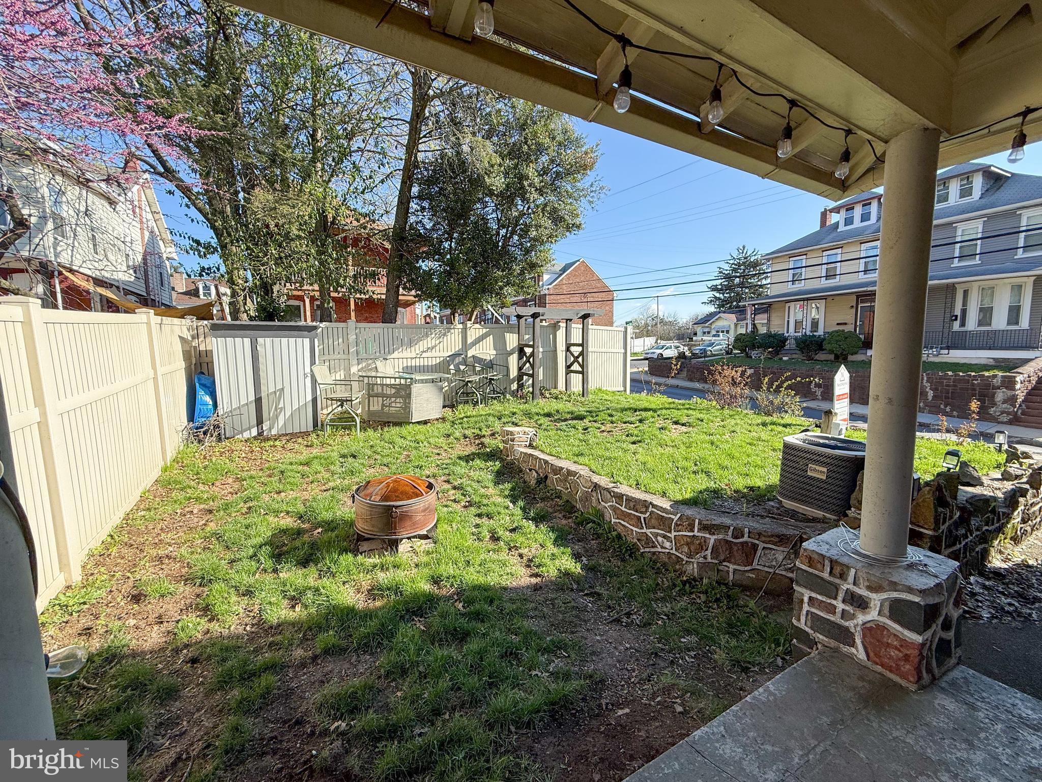 725 N 7TH STREET