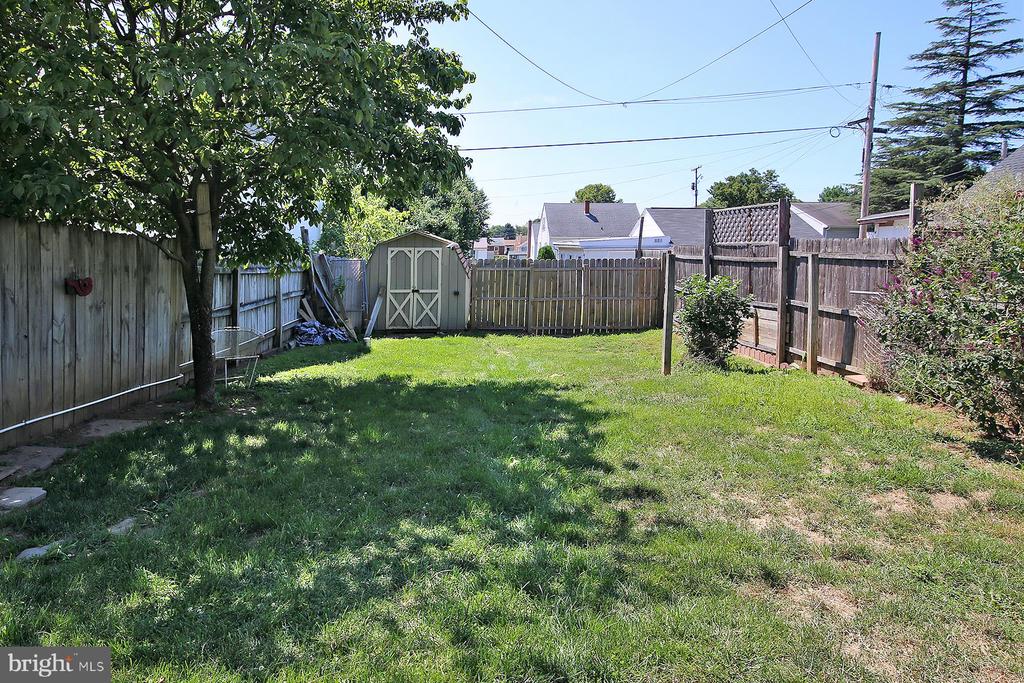 619 NOBLE STREET