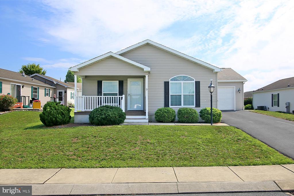 9 MILLARD DRIVE