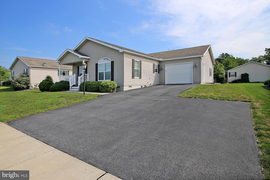 9 MILLARD DRIVE