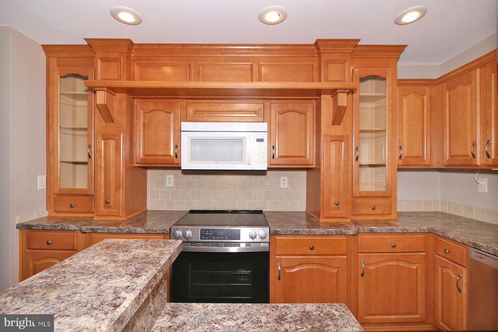 9 MILLARD DRIVE