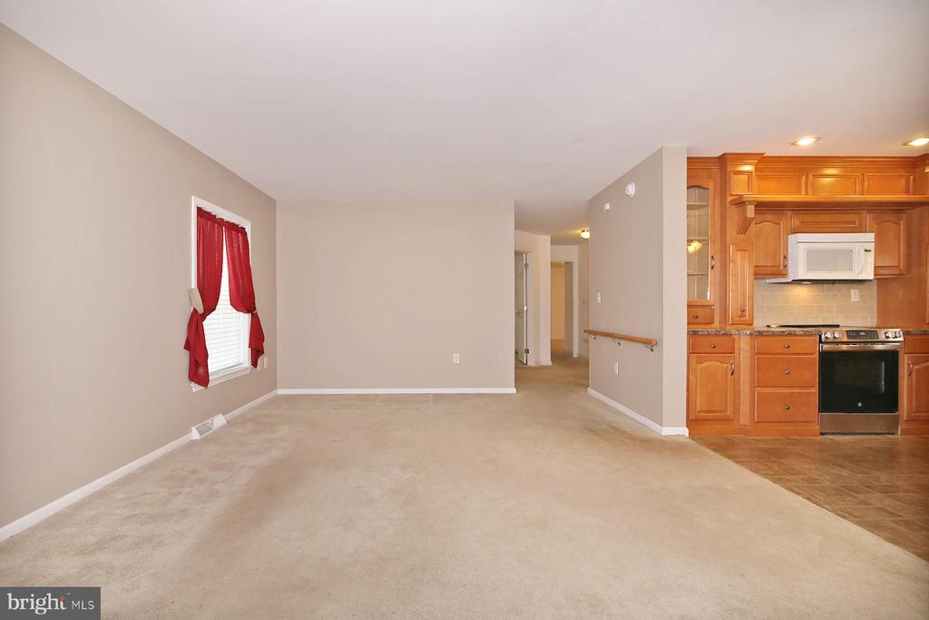 9 MILLARD DRIVE