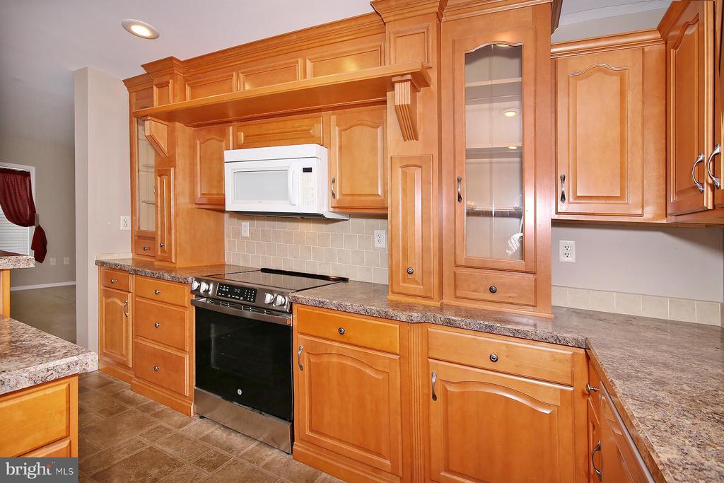 9 MILLARD DRIVE