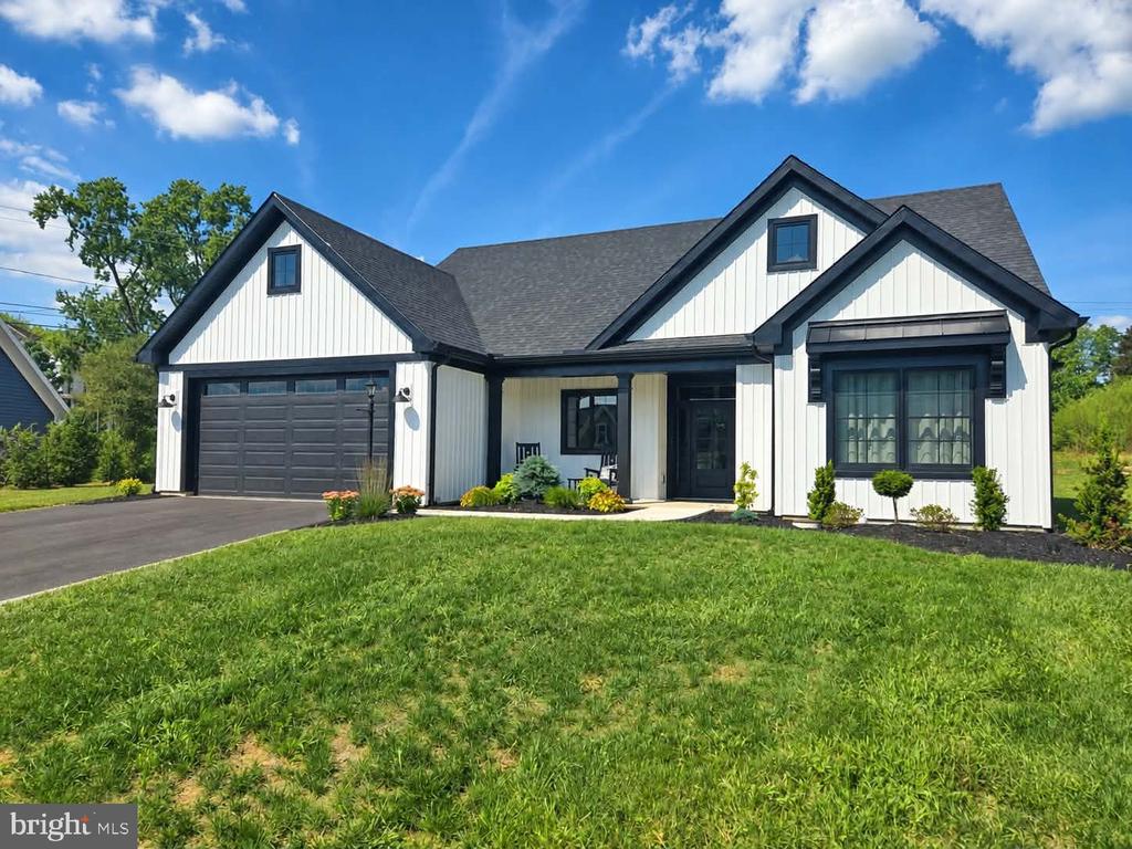 1002 ALLWEIN DRIVE