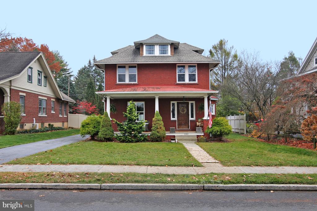 1242 OAK