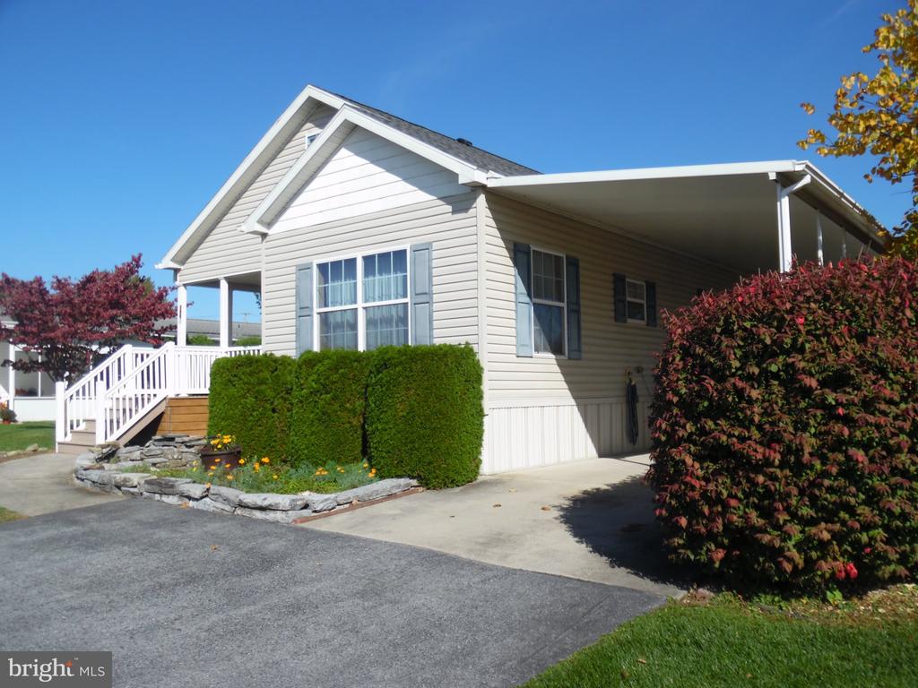 1300 KERCHER AVENUE E Unit: LOT 144