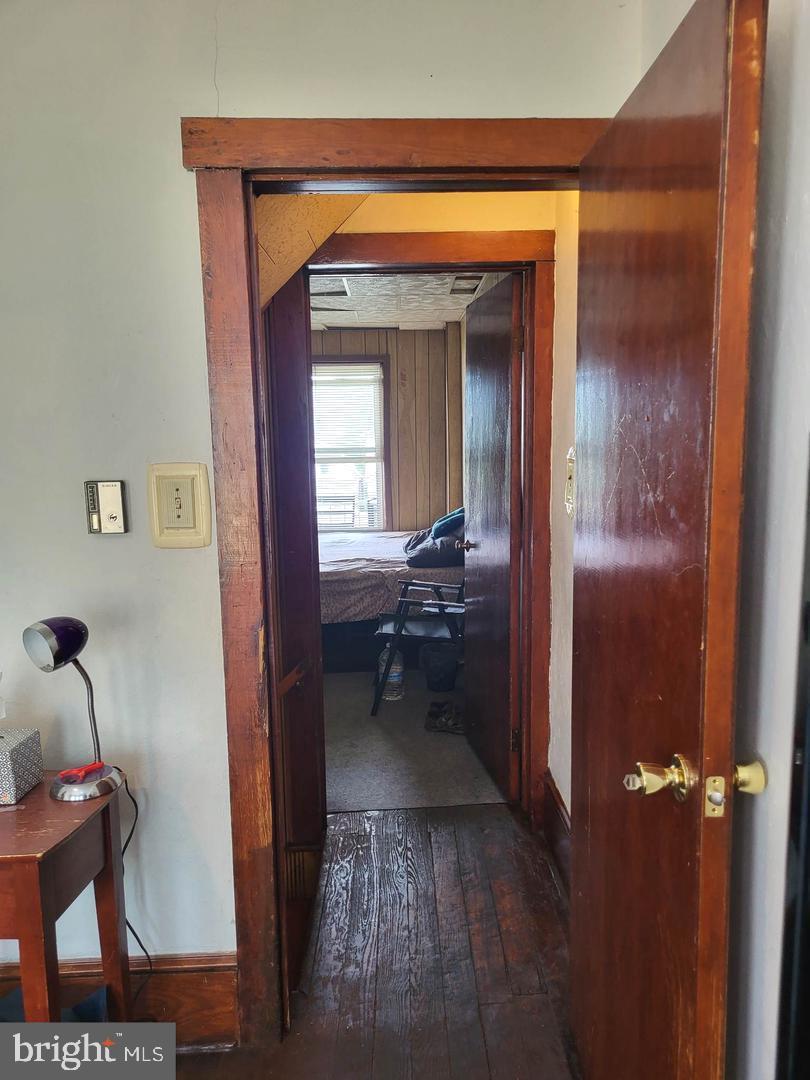218 E Columbia Ave