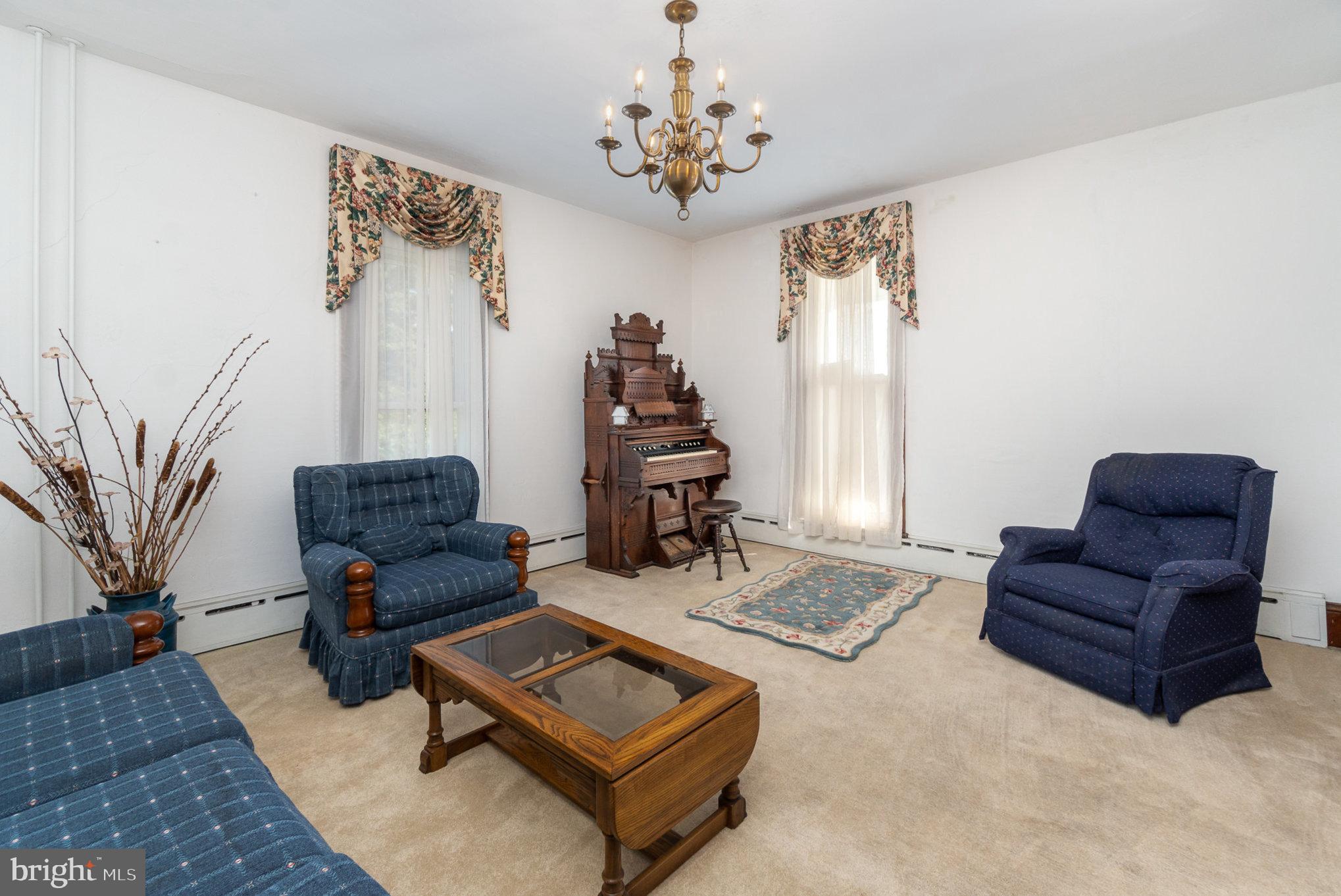 111 N Goodspring Rd