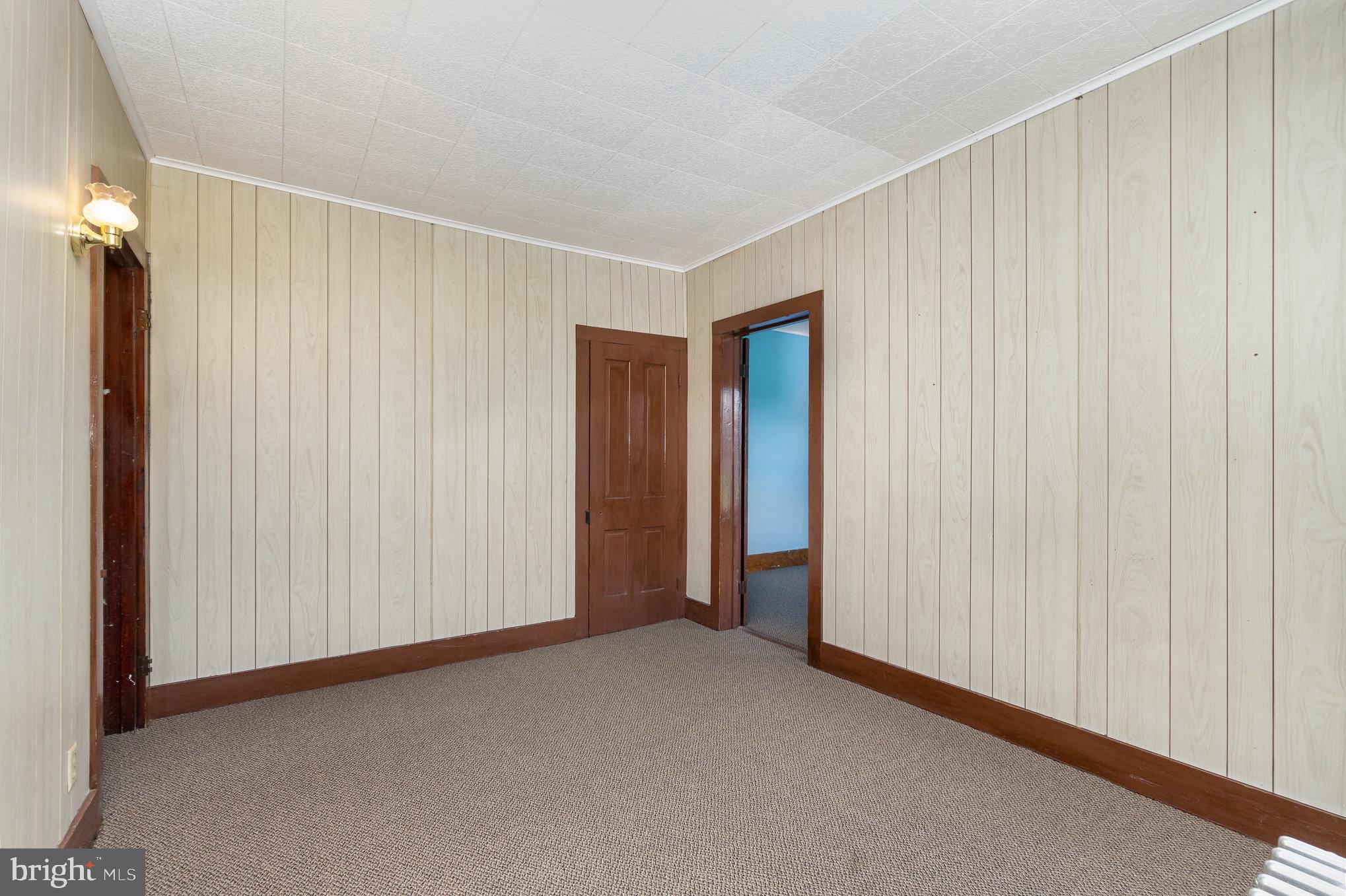 111 N Goodspring Rd