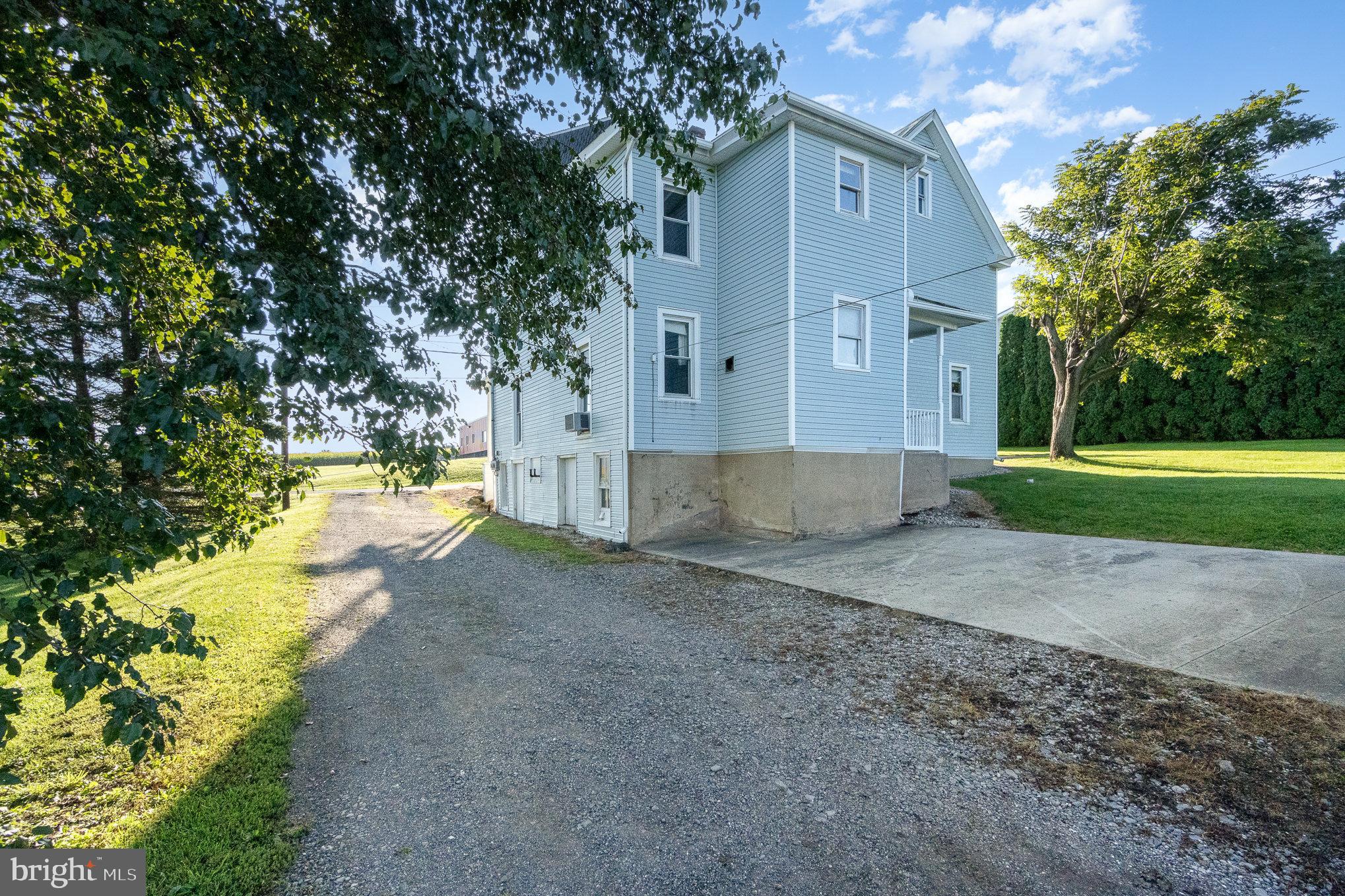 111 N Goodspring Rd