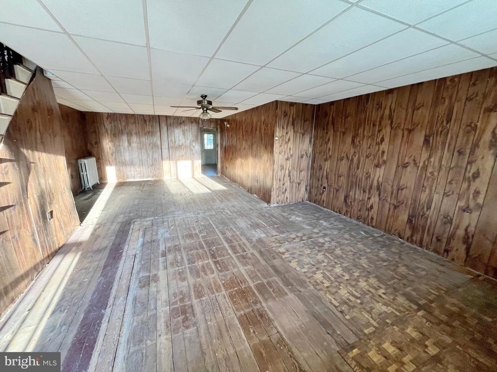 231 S Lehigh Ave