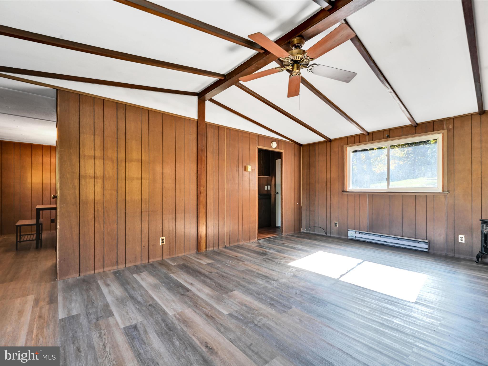 11 Rose Ln