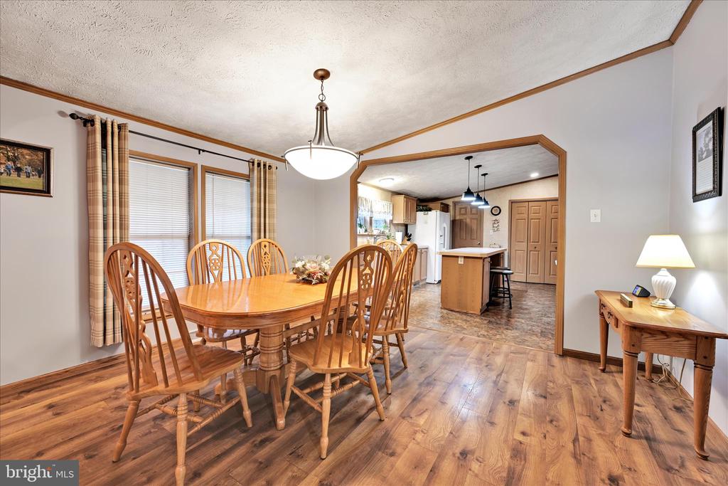 12 PINE CONE DRIVE