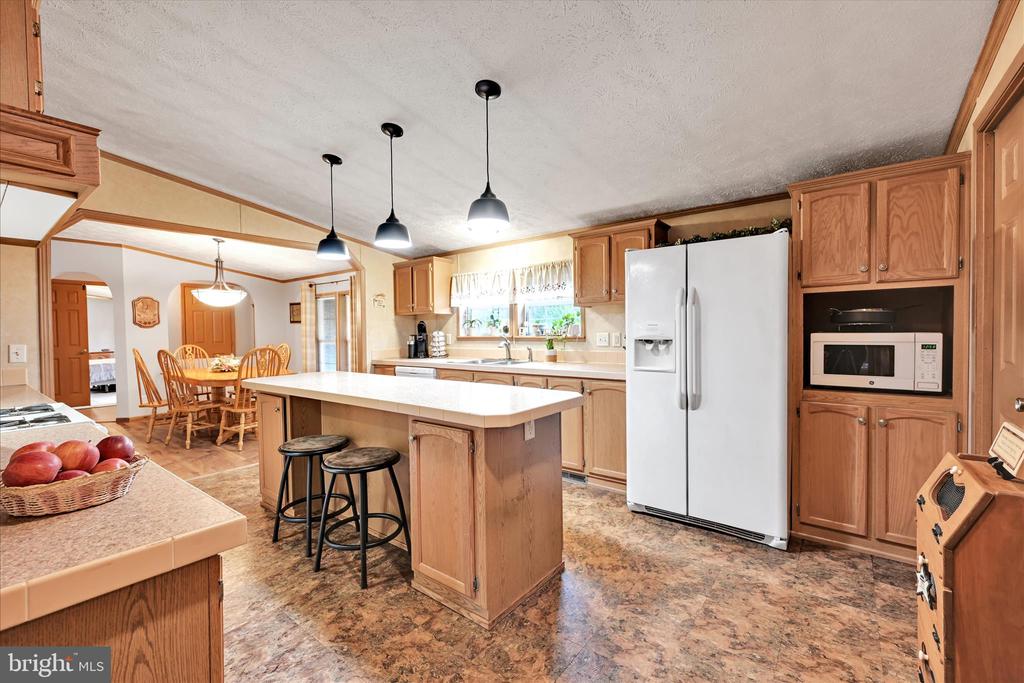 12 PINE CONE DRIVE